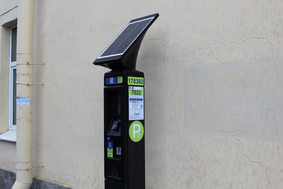 В Петербурге резко снизилось количество штрафов за неоплаченную парковку